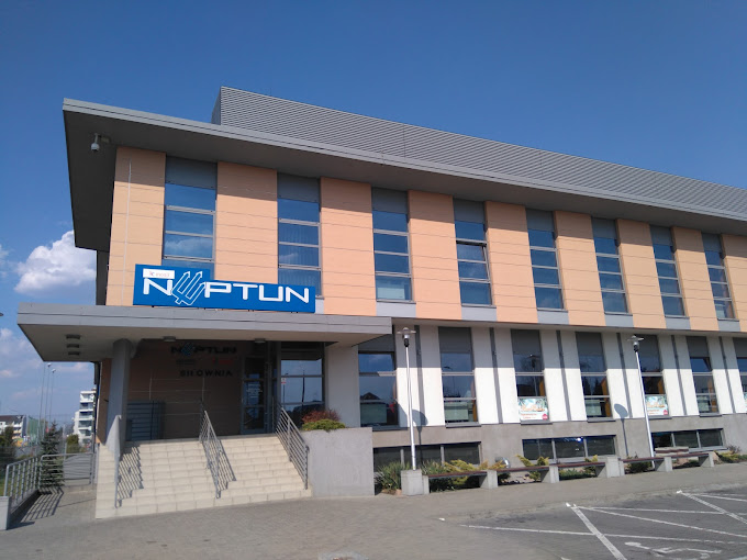 Aquapark Neptun Radom - parking oraz wejście